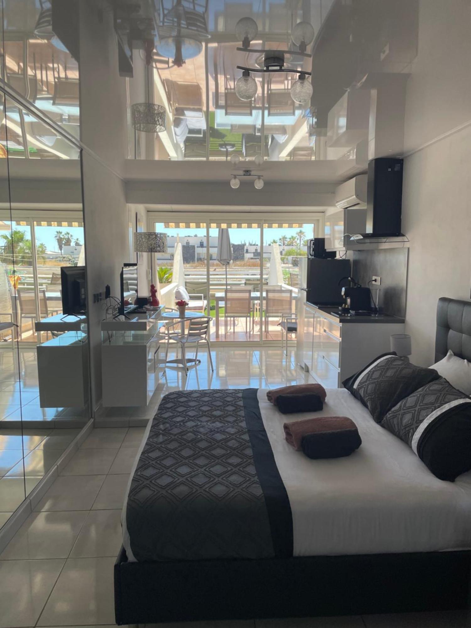 The Naturist Glamour Suite Agde Extérieur photo